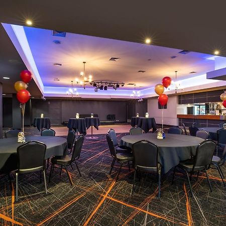 Nightcap At Coolaroo Hotel Exterior photo