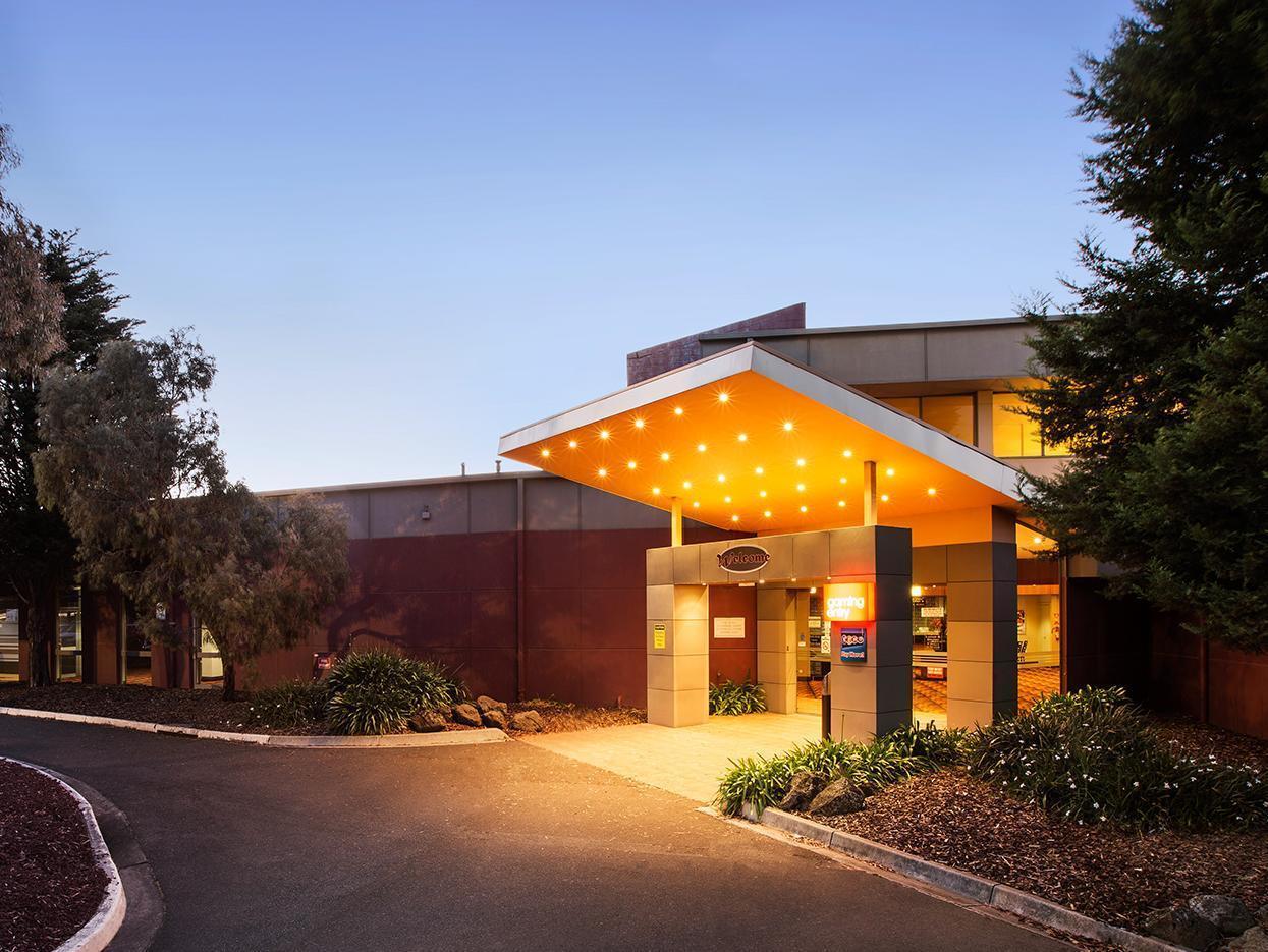 Nightcap At Coolaroo Hotel Exterior photo